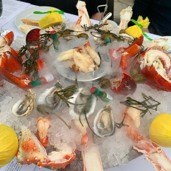 Meet your Posher - Picture 12 of 16